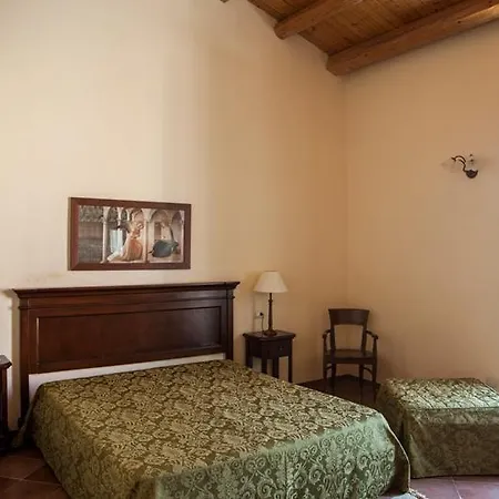 Hotel Feudo Bauly 4*