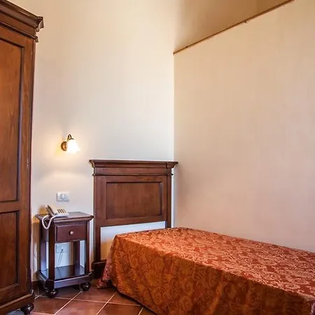 Szálloda Feudo Bauly 4*