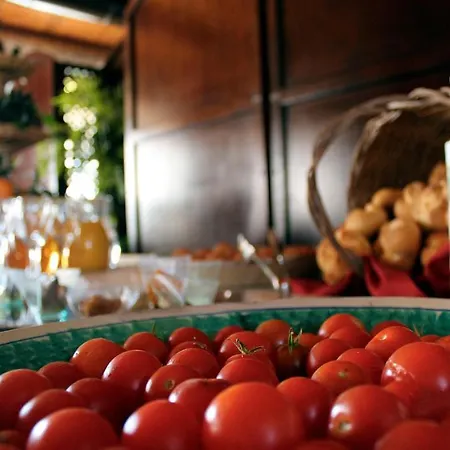 Feudo Bauly بالاتسولو أكريدي