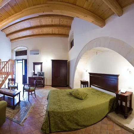 فندق Feudo Bauly